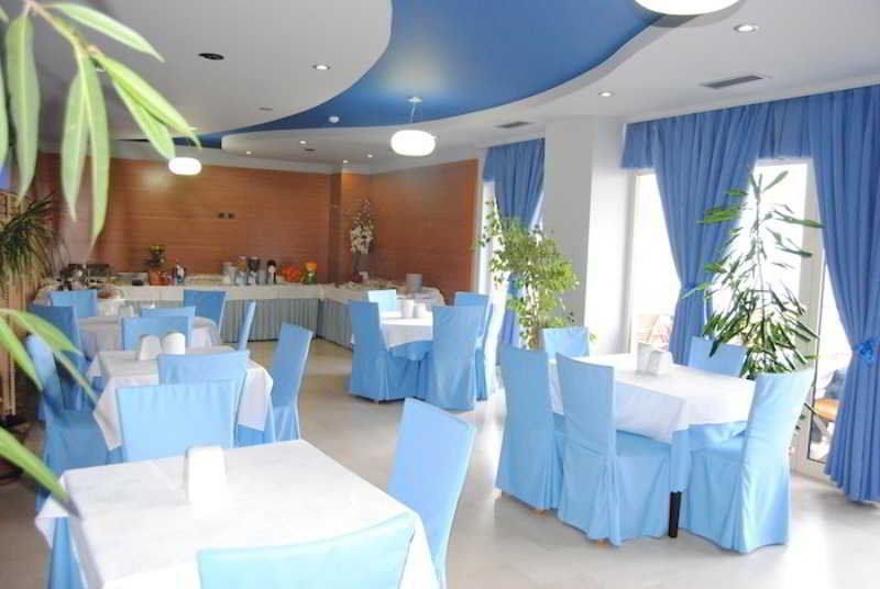 阿拉格斯塔餐厅酒店 Durrës 餐厅 照片